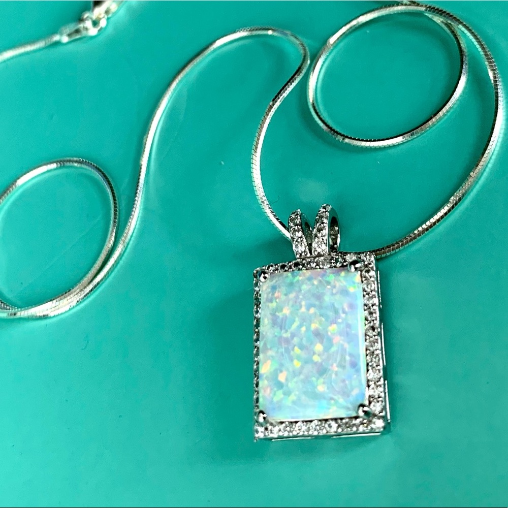 Lab Cultured Opal 925 FAS Snake Chain Pendant Necklace 18”